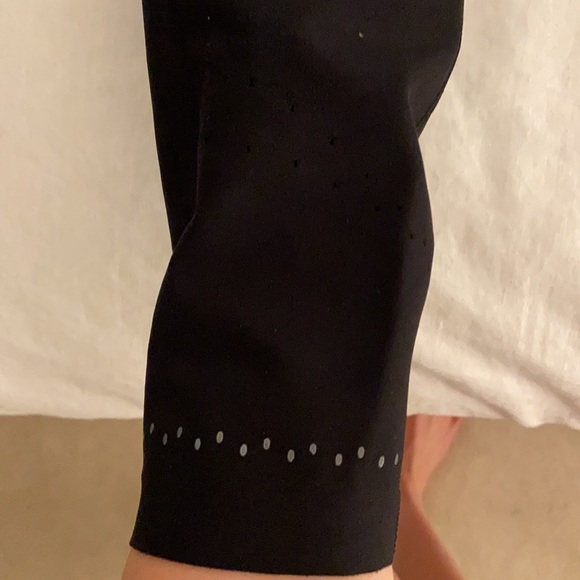 luluemon running leggings - Picture 4 of 5